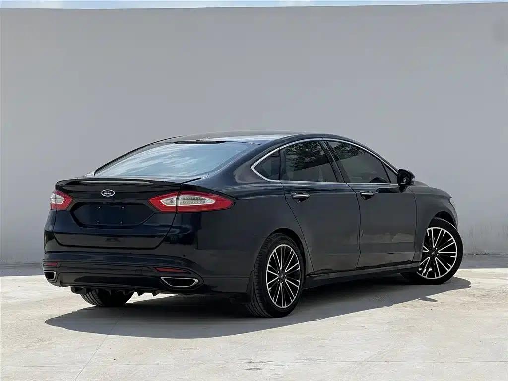 2013 Ford Mondeo 2.0L GTDi240 Supreme Edition — миниатюра 3