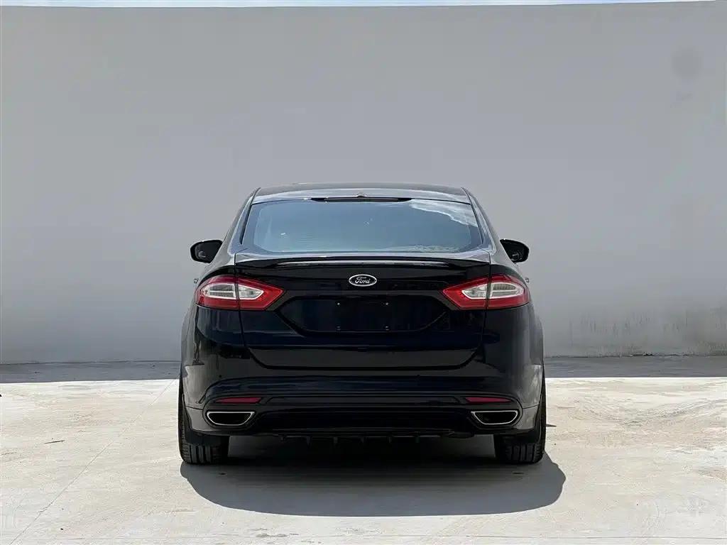 2013 Ford Mondeo 2.0L GTDi240 Supreme Edition — миниатюра 4