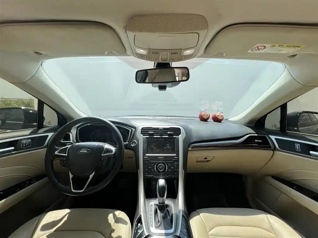 2013 Ford Mondeo 2.0L GTDi240 Supreme Edition — миниатюра 8