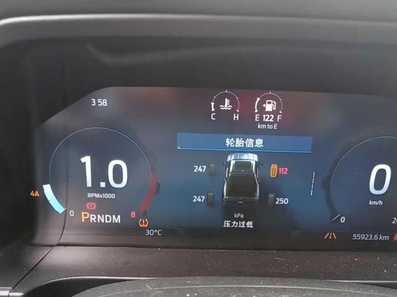 Ranger 2023 Model 4WD Automatic Gasoline — миниатюра 6