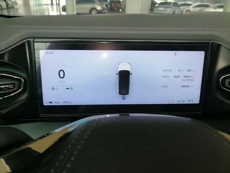 Nio ES8 2020 415 km Range 6-Seater Version — миниатюра 14