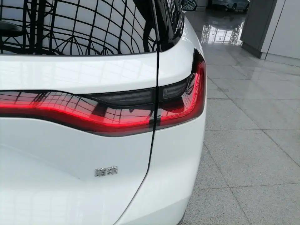 Nio ES8 2020 415 km Range 6-Seater Version — миниатюра 9