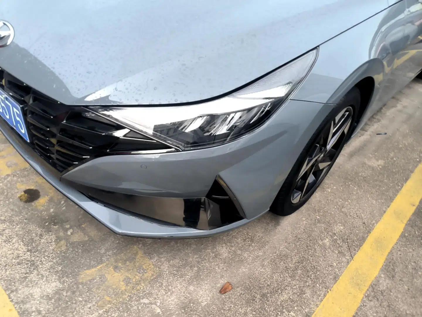 Hyundai Elantra 2022 1.5L CVT LUX Prestige Edition — миниатюра 8