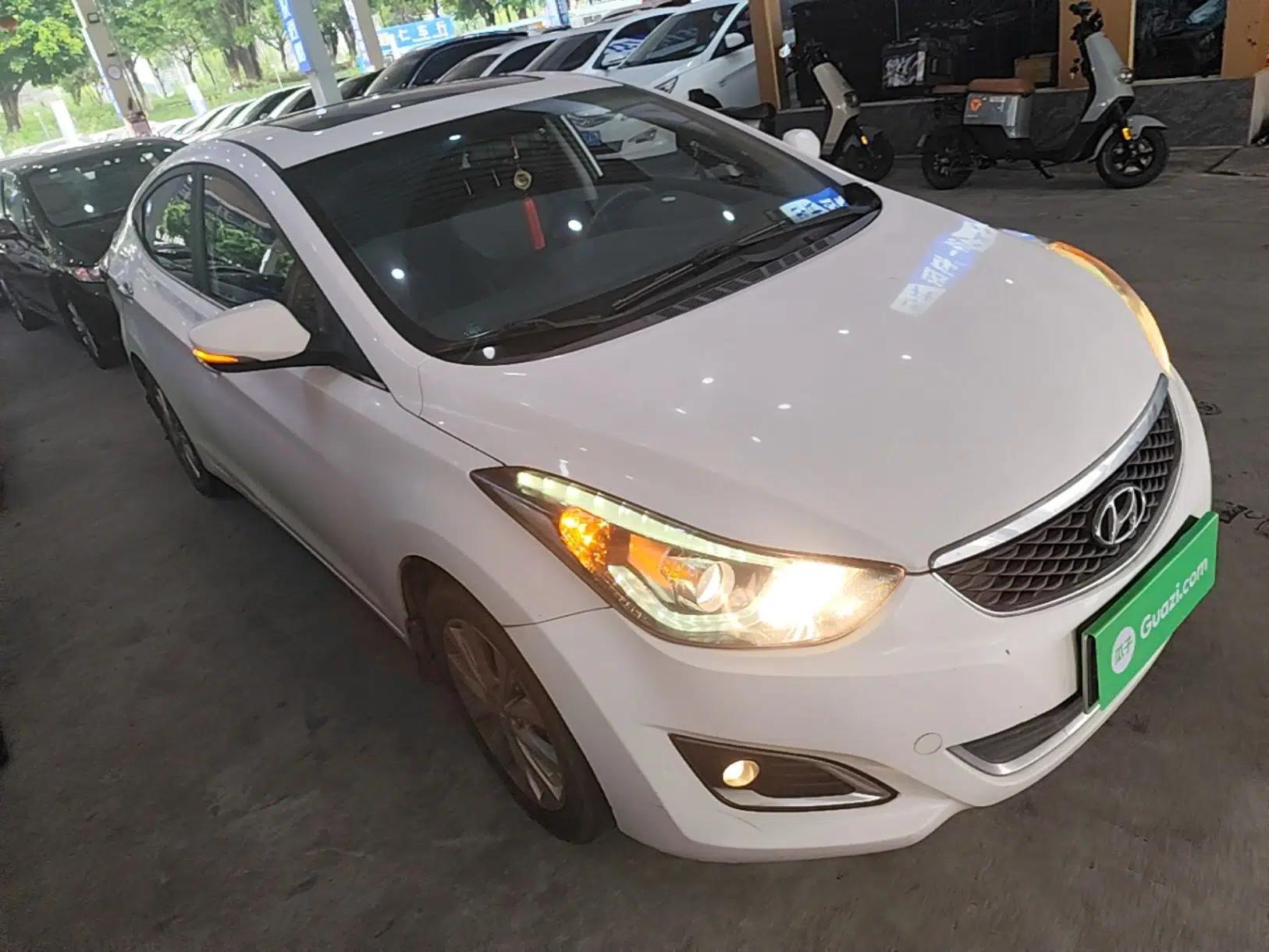 Hyundai Elantra (5th Generation / Langdong) 2016 1.6L Automatic Prestige Model — миниатюра 3