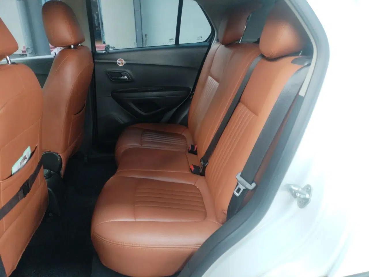 Chevrolet Trax 2016 1.4T Manual Two-Wheel Drive Comfort Version with Sunroof — миниатюра 17