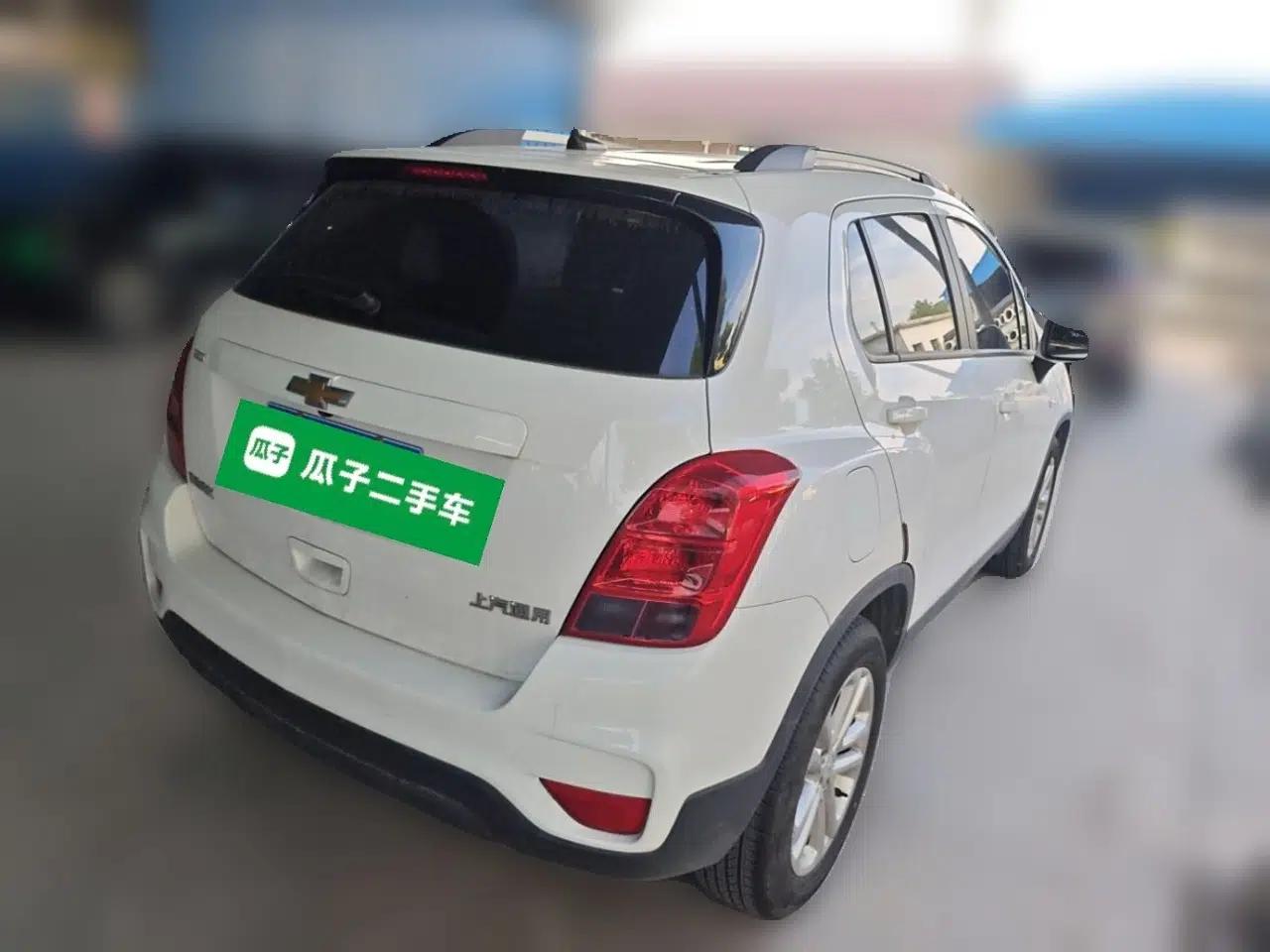 Chevrolet Trax 2018 330T Automatic Two-Wheel Drive Elite Model — миниатюра 6