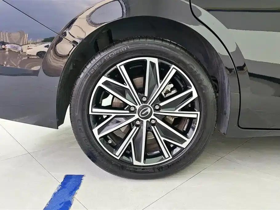 Trumpchi E8 2024 Glory Series 2.0L Glory Edition — миниатюра 6