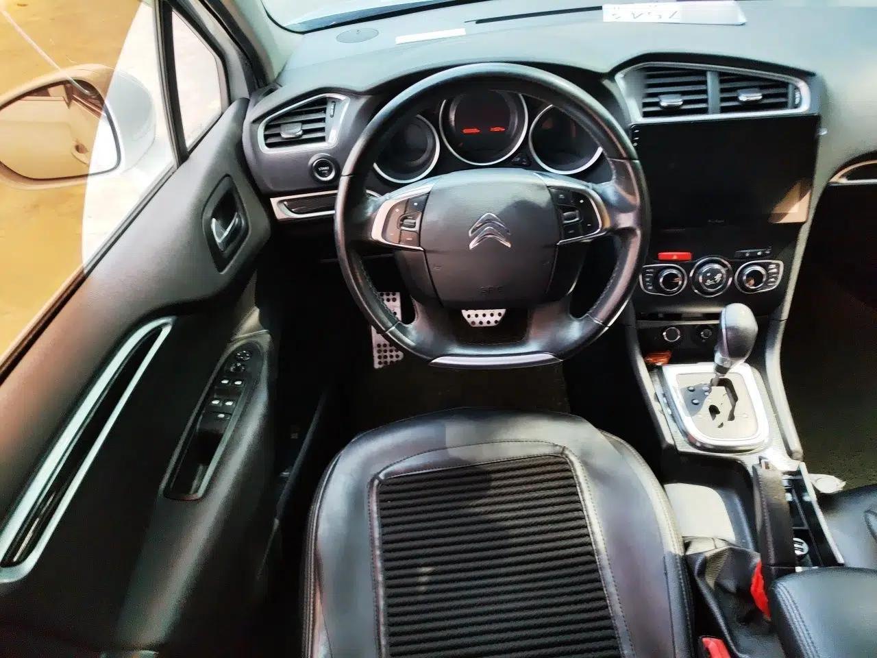 Citroen C4L 2013 1.6 THP Automatic Impression Edition — миниатюра 10