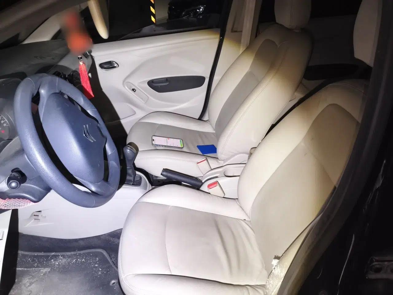 Citroen Elysee 2014 1.6L Manual Fashion Edition — миниатюра 15