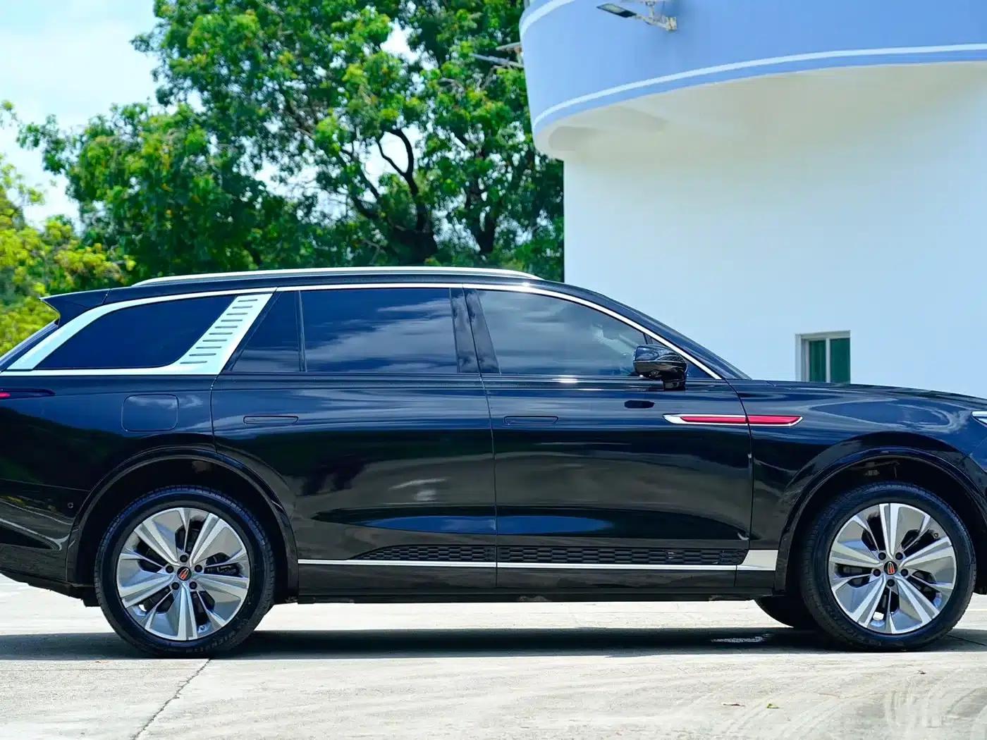 Hongqi E-HS9 2022 Model 660km Flagship Edition (Six Seats) — миниатюра 4