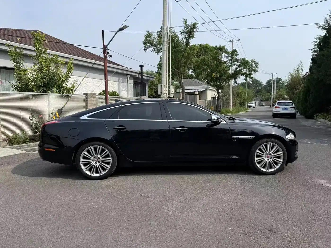 Jaguar XJ 2013 XJL 3.0 SC Flagship Business Edition — миниатюра 4
