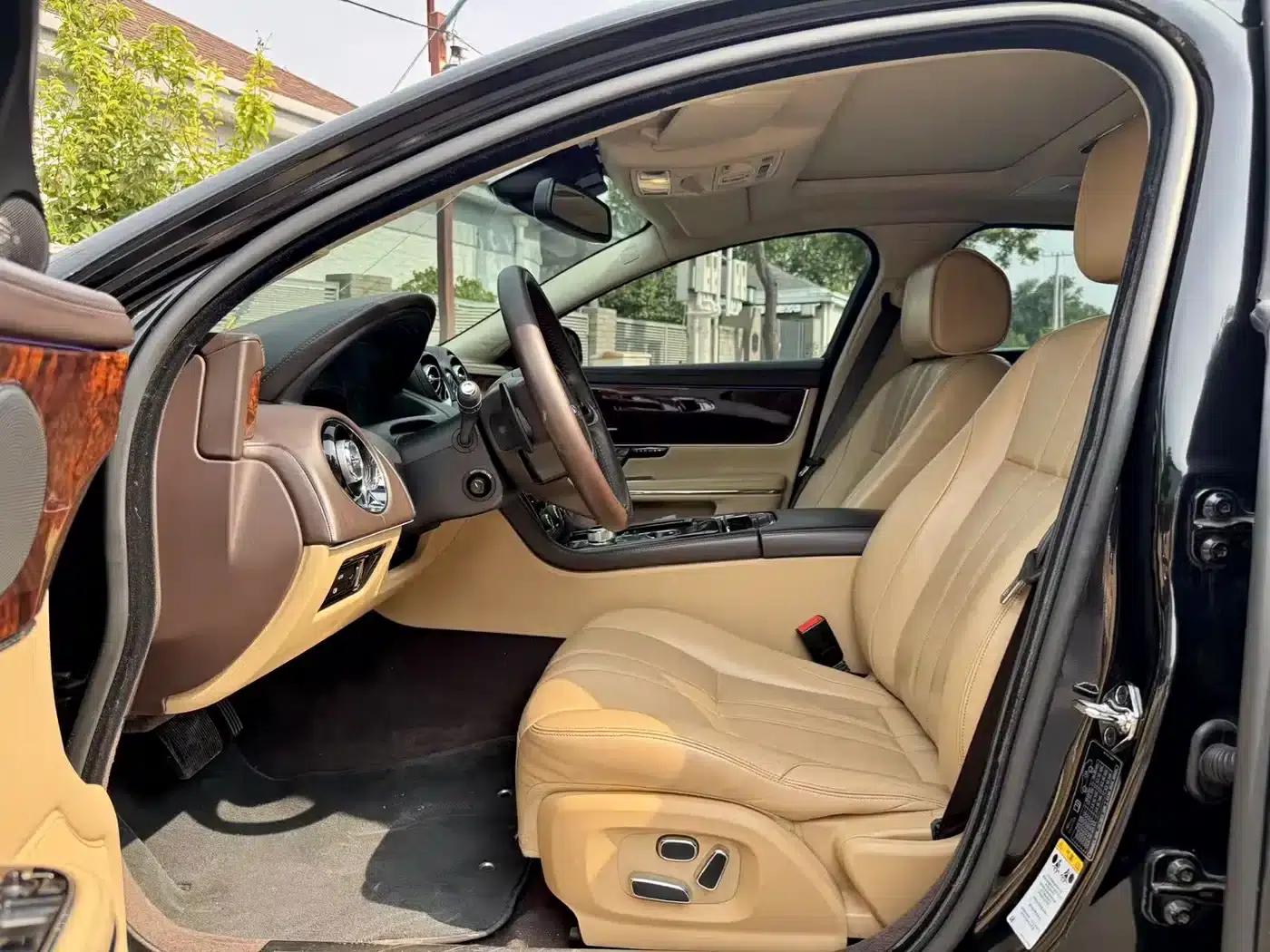 Jaguar XJ 2013 XJL 3.0 SC Flagship Business Edition — миниатюра 5