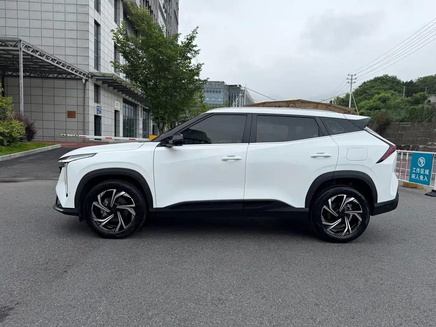 2023 Geely Boyue COOL 1.5TD Smart Edition — миниатюра 4