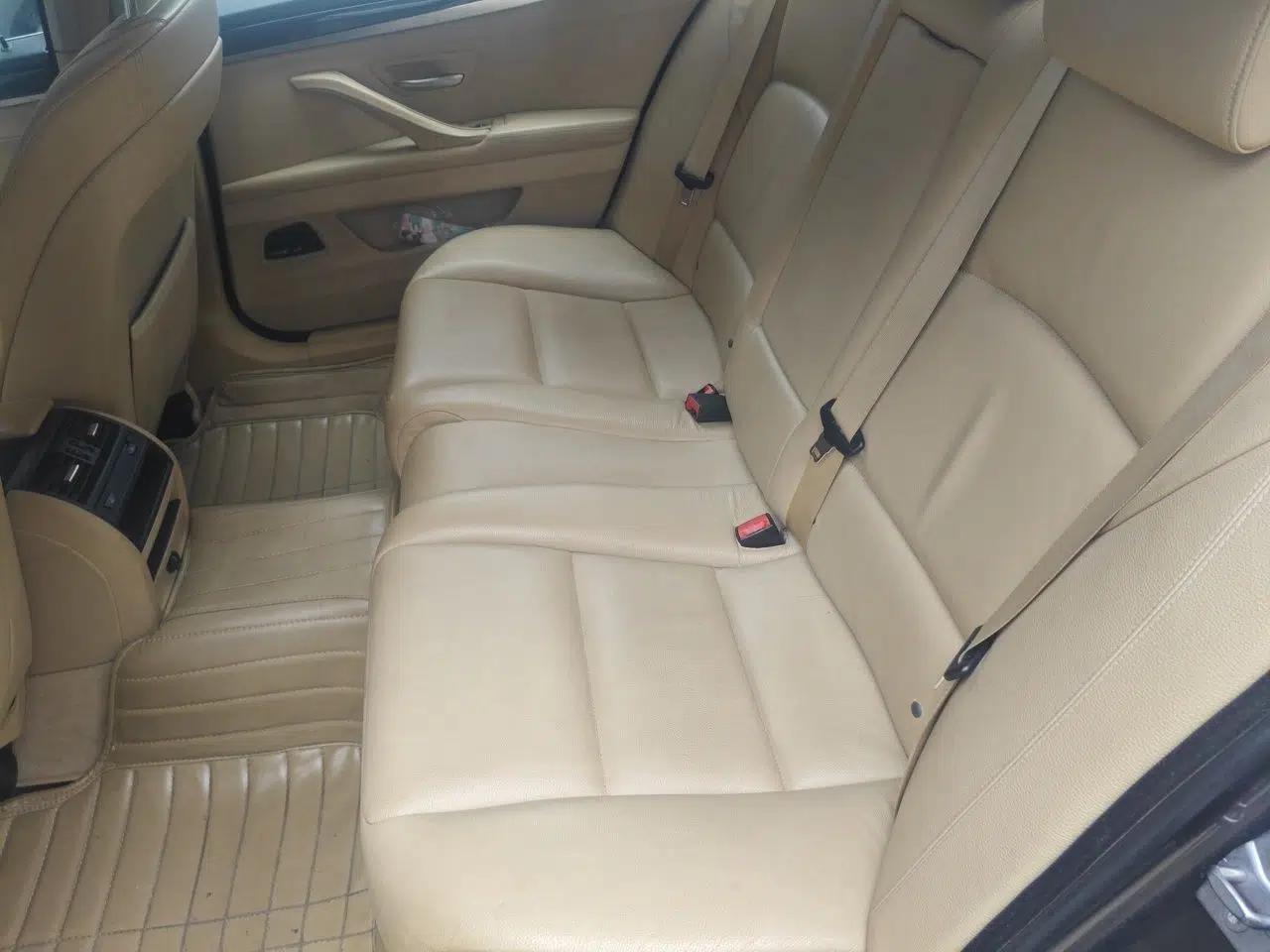 BMW 5 Series 2013 525Li Luxury Model — миниатюра 17