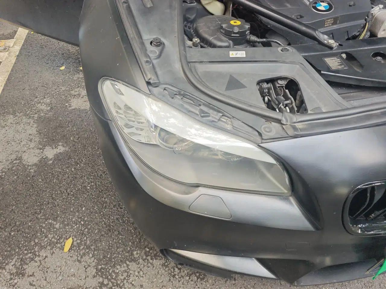 BMW 5 Series 2012 523Li Leading Model — миниатюра 7