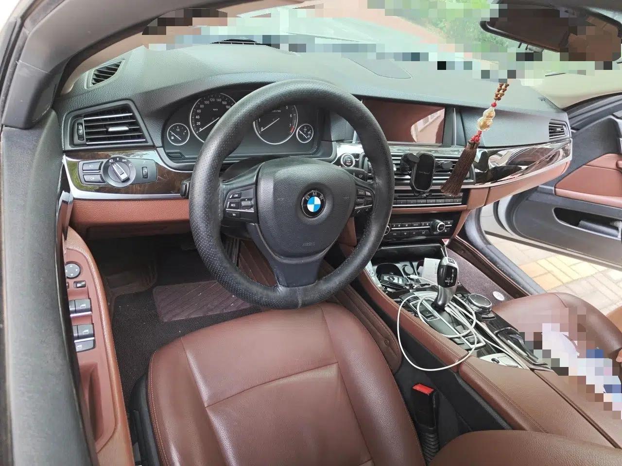 BMW 5 Series 2014 528Li Leading Model — миниатюра 9