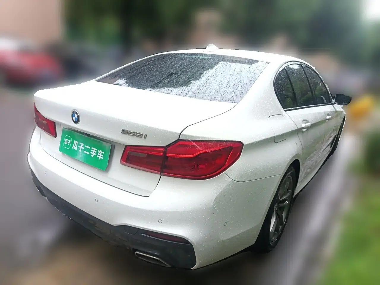 BMW 5 Series 2019 525i M Sport Package — миниатюра 6