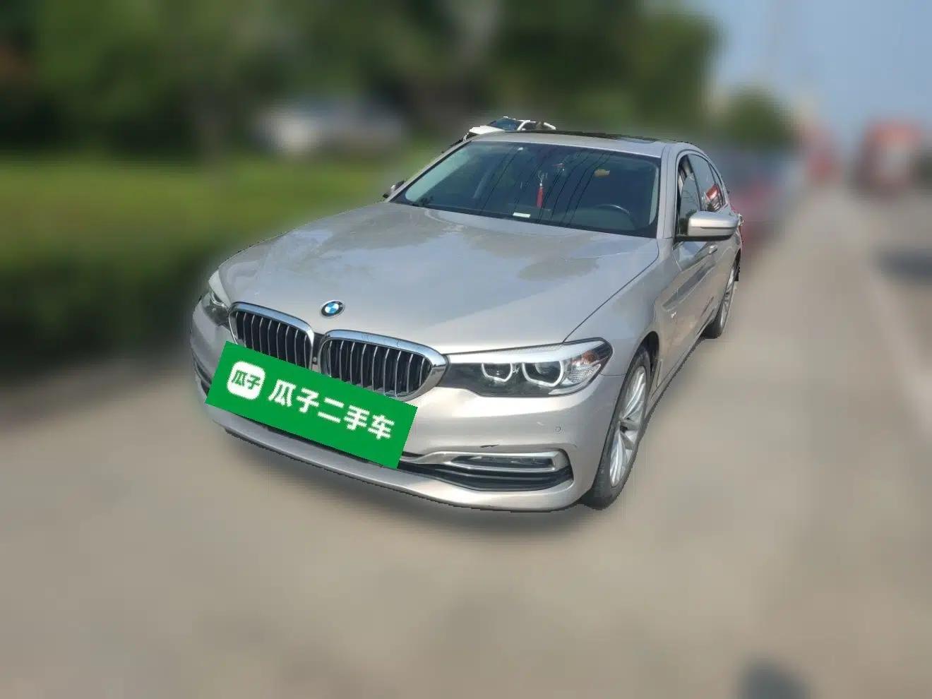BMW 5 Series 2018 Revised Version 530Li Leading Edition Luxury Package — миниатюра 1