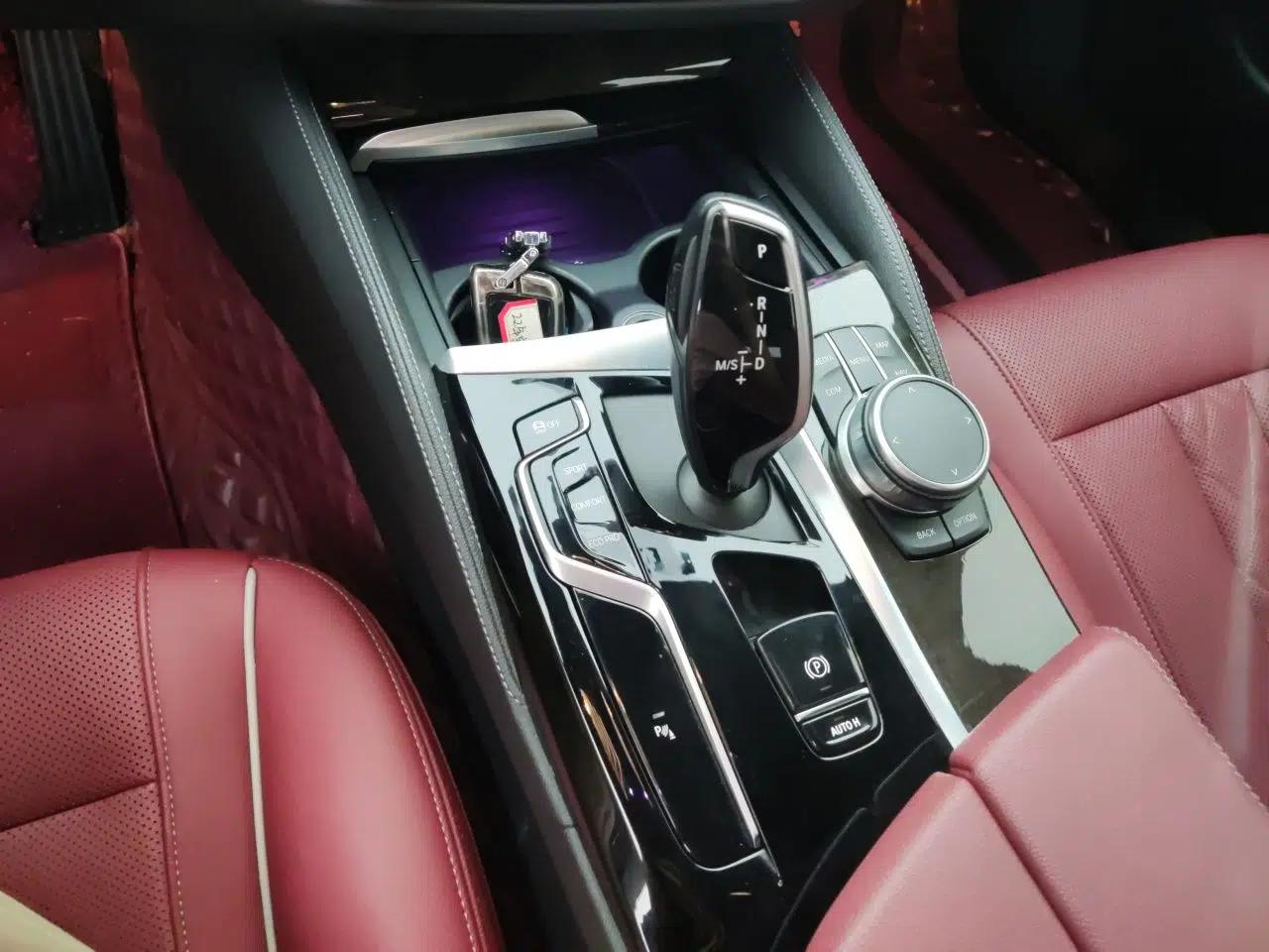 BMW 5 Series 2022 525Li M Sport Package — миниатюра 14