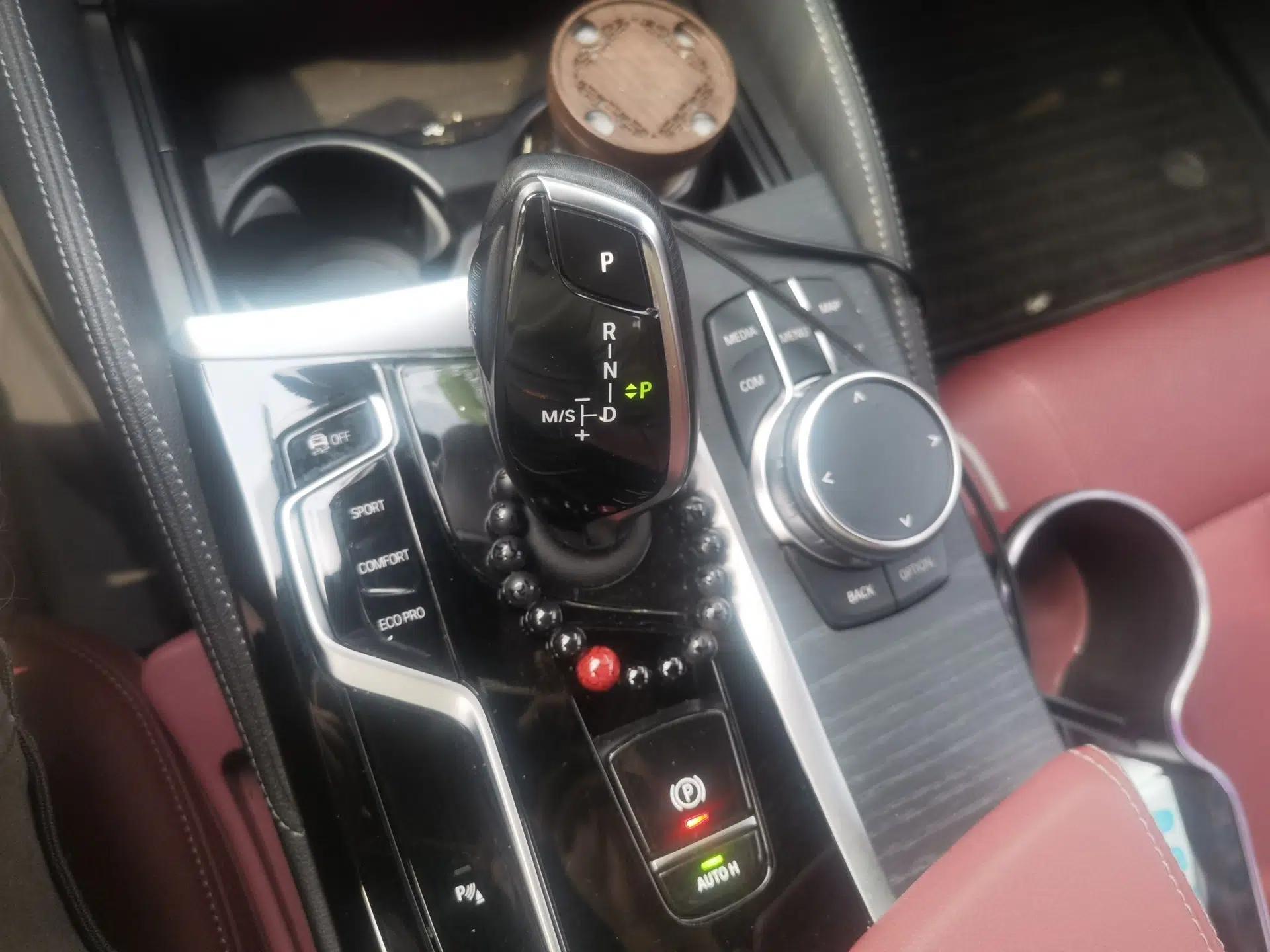 BMW 5 Series 2023 530Li xDrive M Sport Package — миниатюра 14