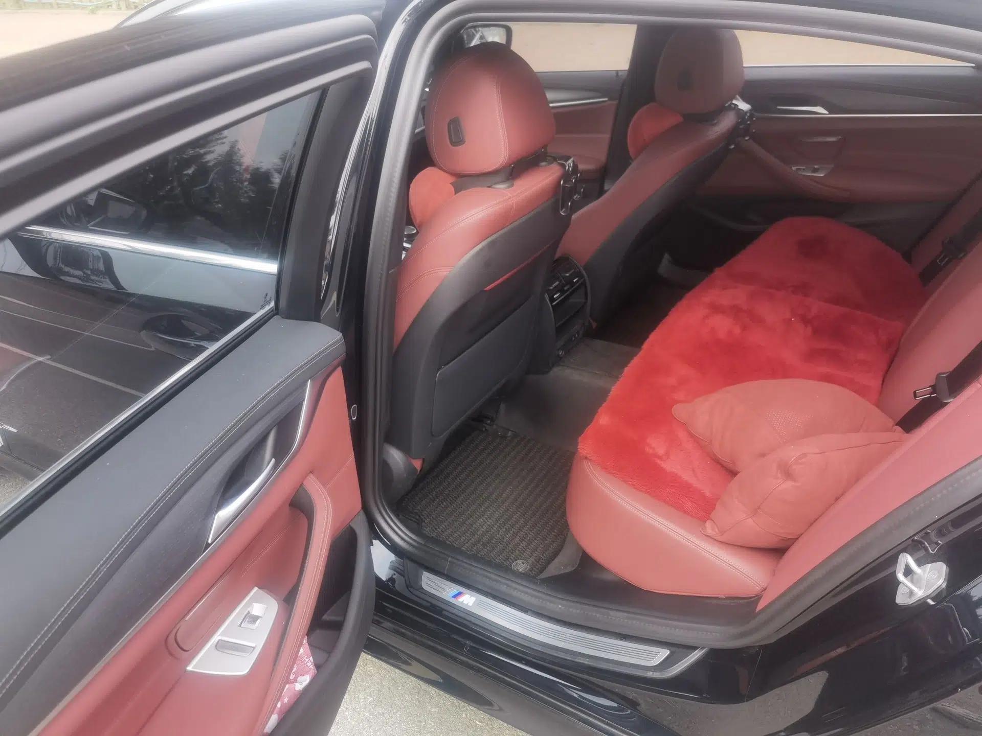 BMW 5 Series 2023 530Li xDrive M Sport Package — миниатюра 17