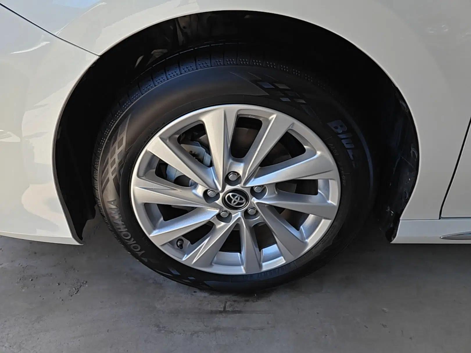 Toyota Camry 2023 2.0G Luxury Edition — миниатюра 10