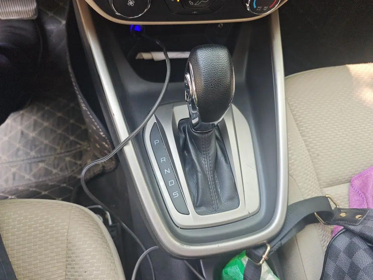 Ford Escort 2017 Revised Version 1.5L Automatic Comfort Edition — миниатюра 14