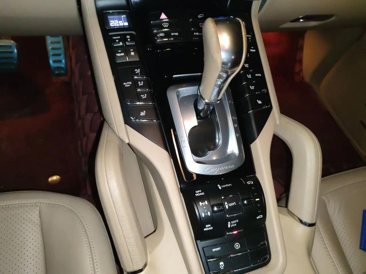 Porsche Cayenne 2015 Cayenne 3.0T — миниатюра 14