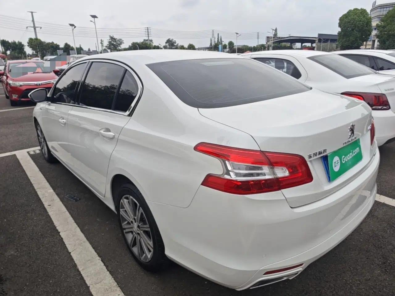 Peugeot 408 2018 Revised 350THP Automatic Luxury Edition — миниатюра 4