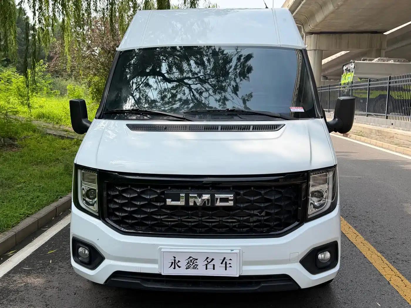 Jiangling Fushun 2025 2.0T 8AT Diesel Short Wheelbase Medium Roof Commercial Multi-purpose Passenger Vehicle (5/6 Seats) — миниатюра 2