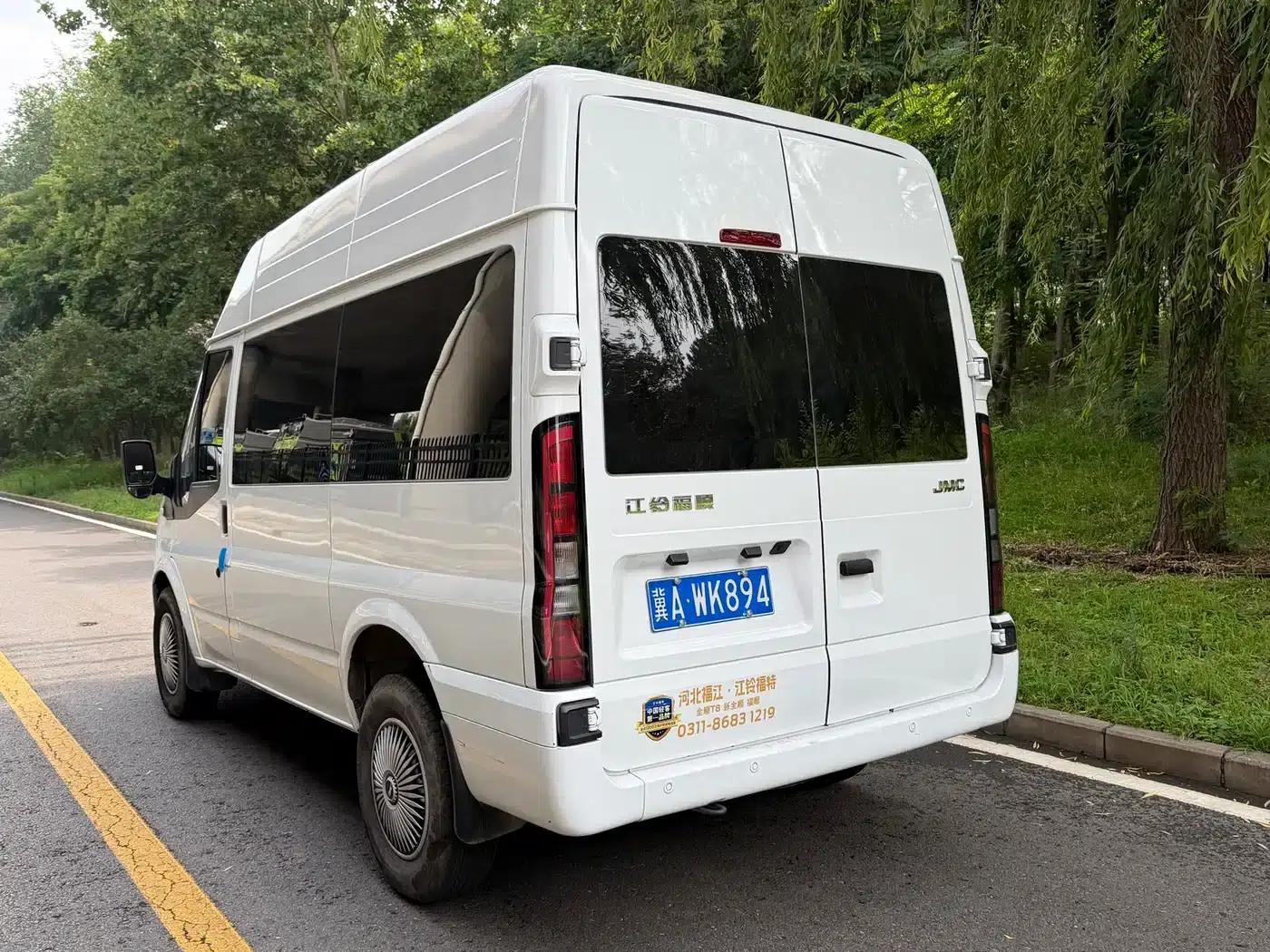 Jiangling Fushun 2025 2.0T 8AT Diesel Short Wheelbase Medium Roof Commercial Multi-purpose Passenger Vehicle (5/6 Seats) — миниатюра 8