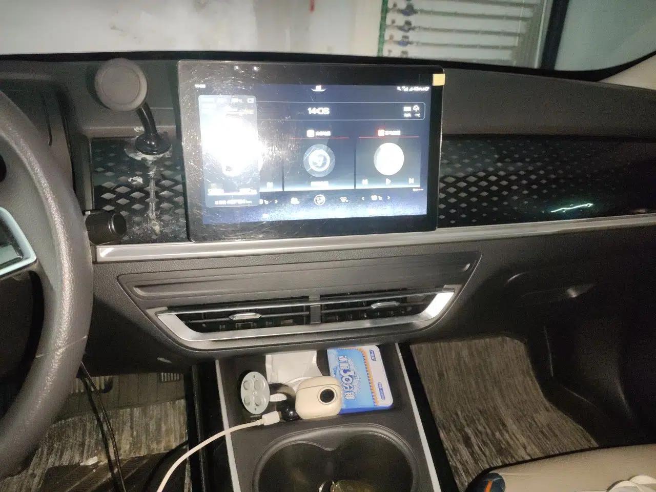 BYD Qin PLUS 2021 EV 400KM Leading Comfort Edition — миниатюра 13