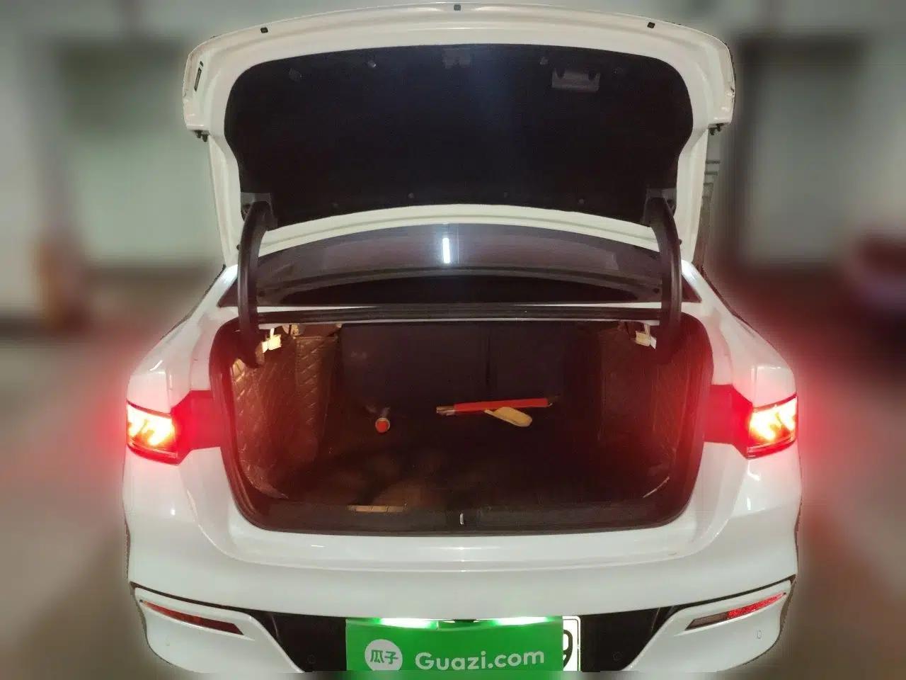BYD Qin PLUS 2021 EV 400KM Leading Comfort Edition — миниатюра 19