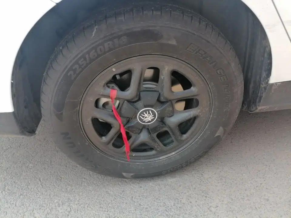 BYD Qin PLUS 2025 DM-i Smart Drive 55KM Leading Model — миниатюра 11