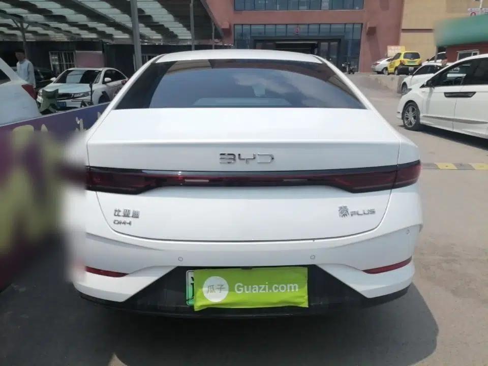 BYD Qin PLUS 2025 DM-i Smart Drive 55KM Leading Model — миниатюра 5