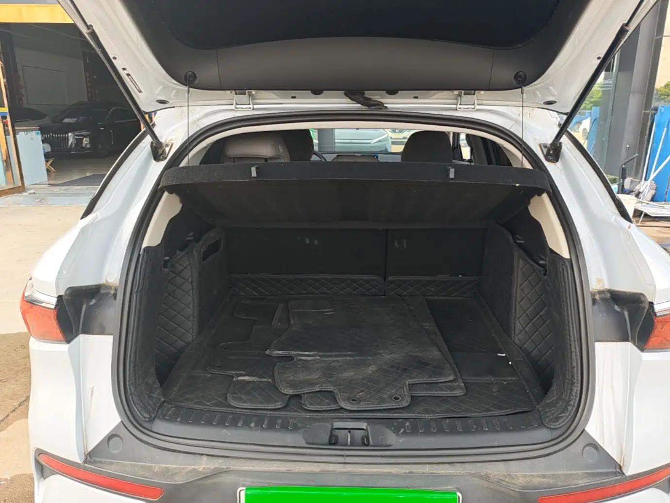 BYD Yuan PLUS 2025 Intelligent Driving Version 510 km Leading Edition — миниатюра 22