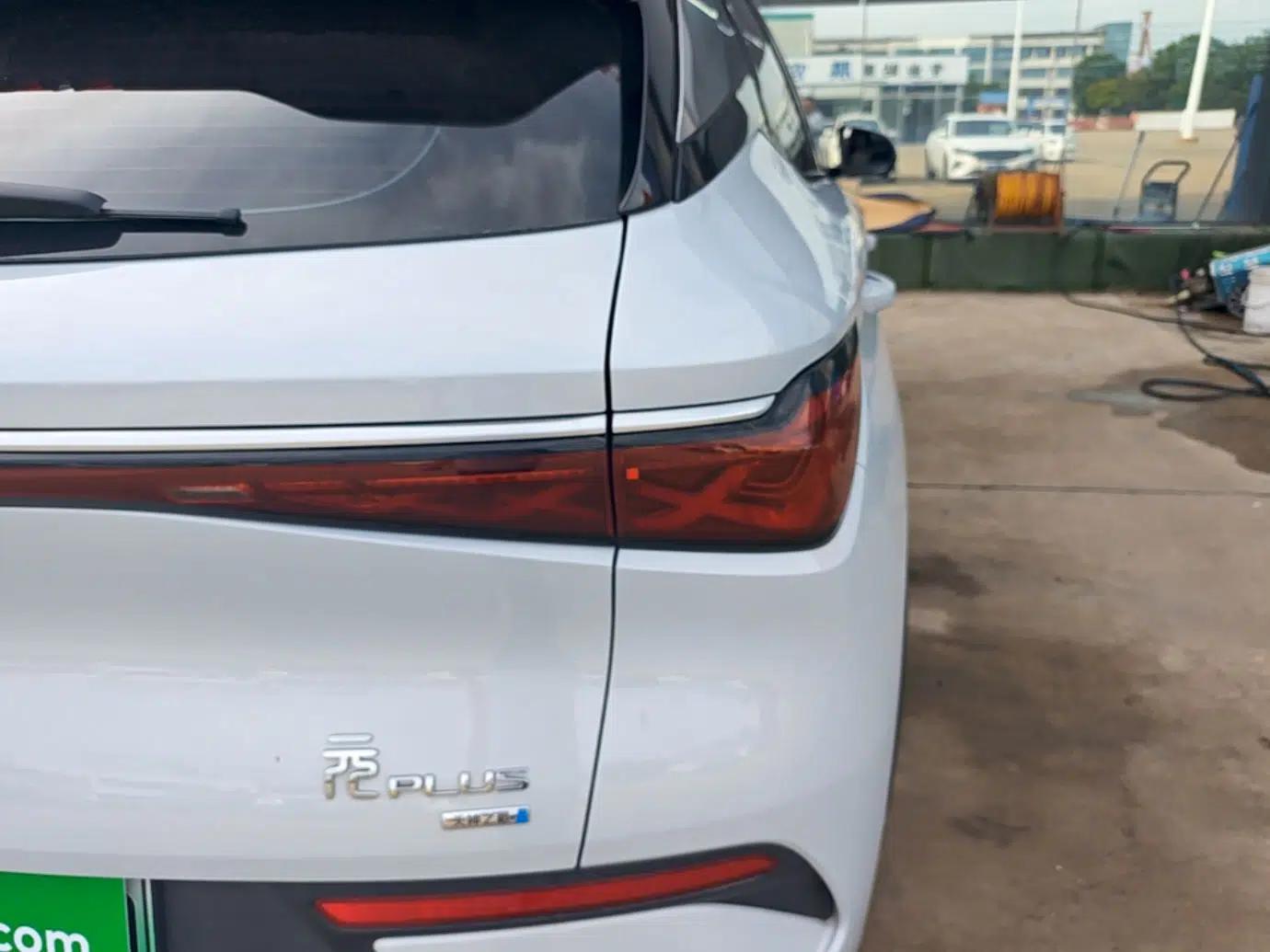 BYD Yuan PLUS 2025 Intelligent Driving Version 510 km Leading Edition — миниатюра 9