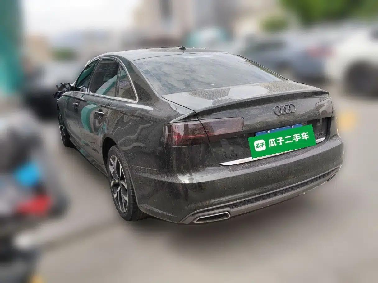 Audi A6L 2018 30th Anniversary Edition 35 TFSI Fashion Model — миниатюра 4