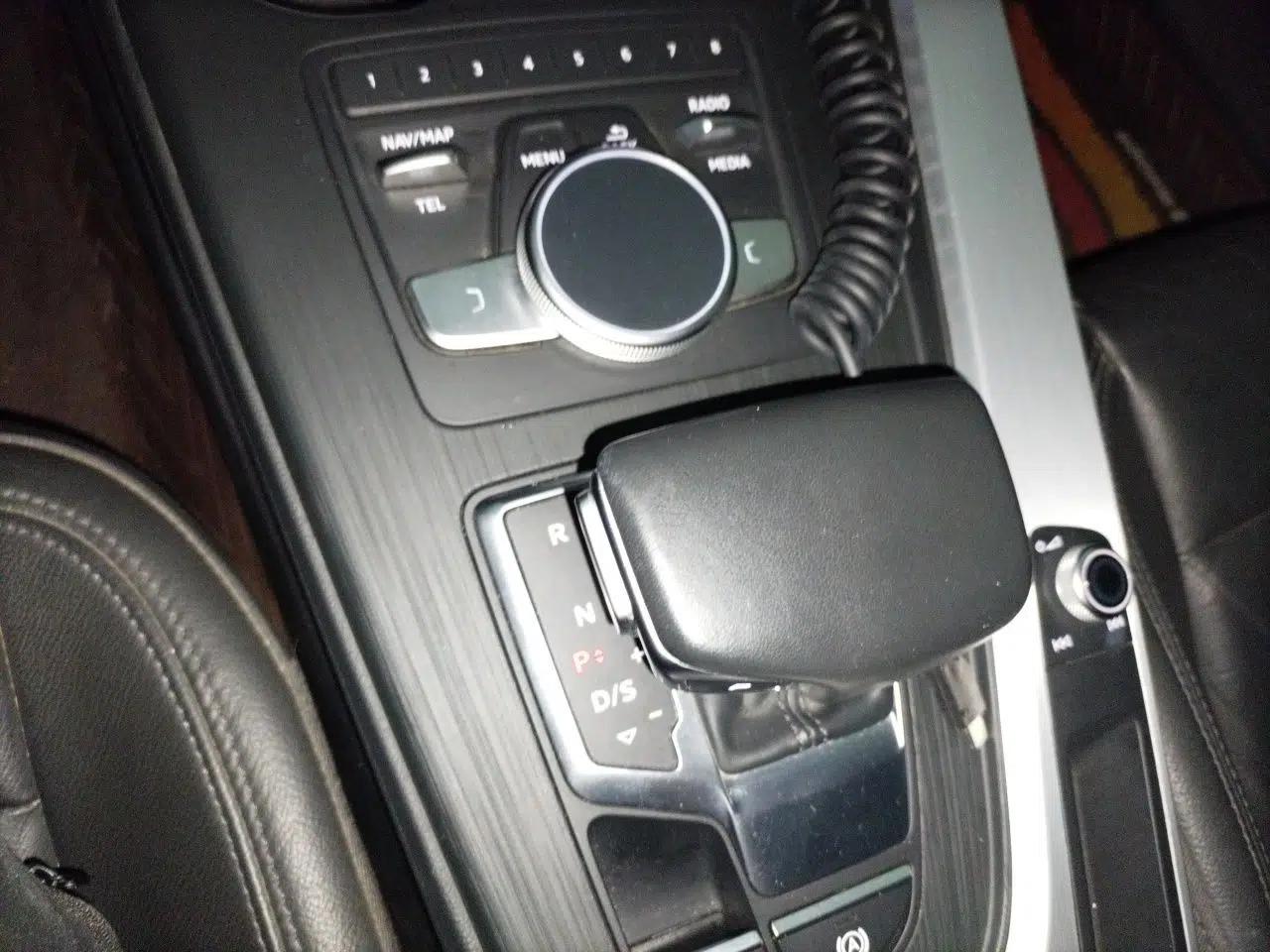Audi A4L 2019 40 TFSI Fashion Edition China VI Emission Standard — миниатюра 14