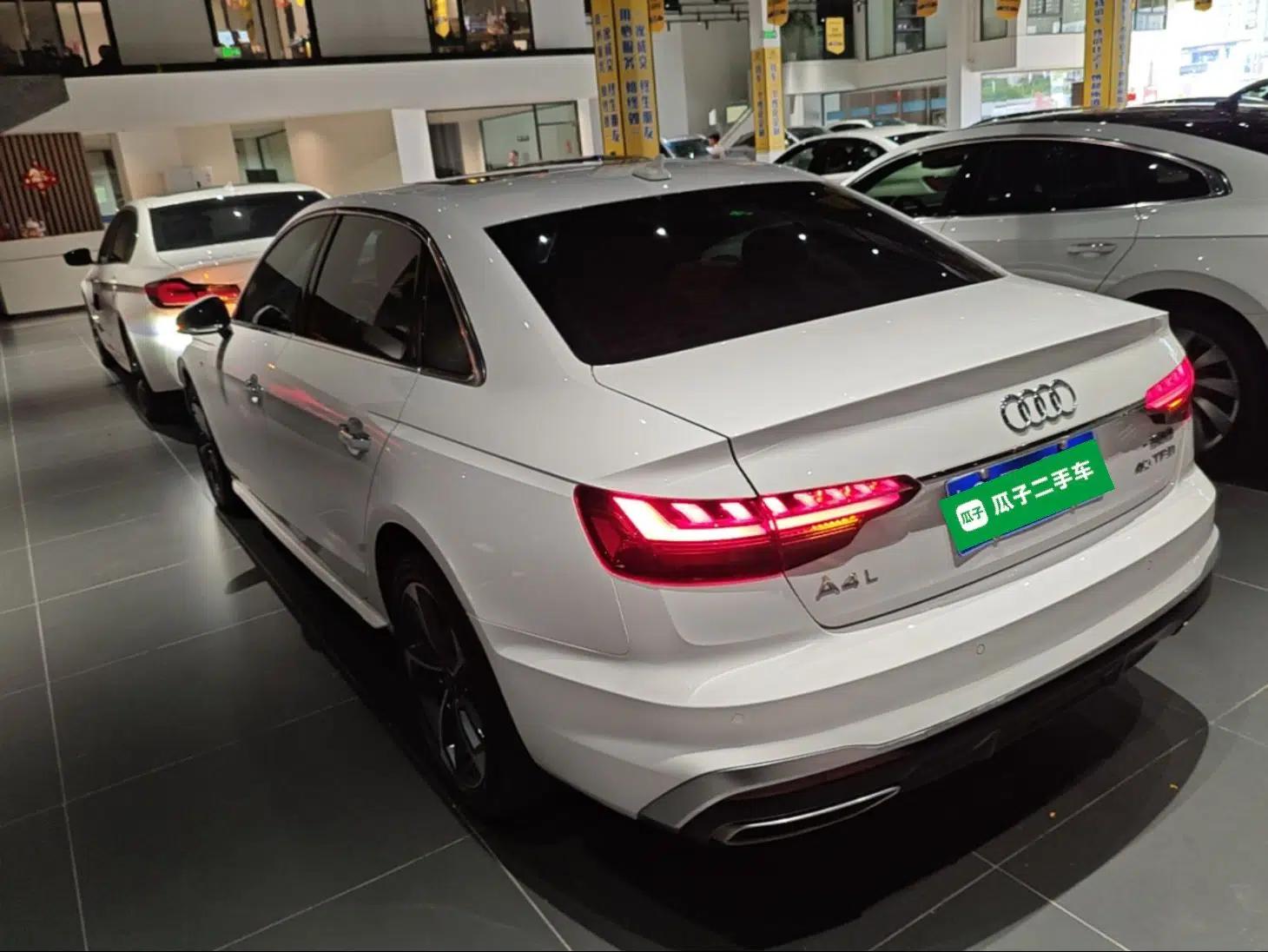 Audi A4L 2022 40 TFSI Fashion Dynamic Model — миниатюра 4