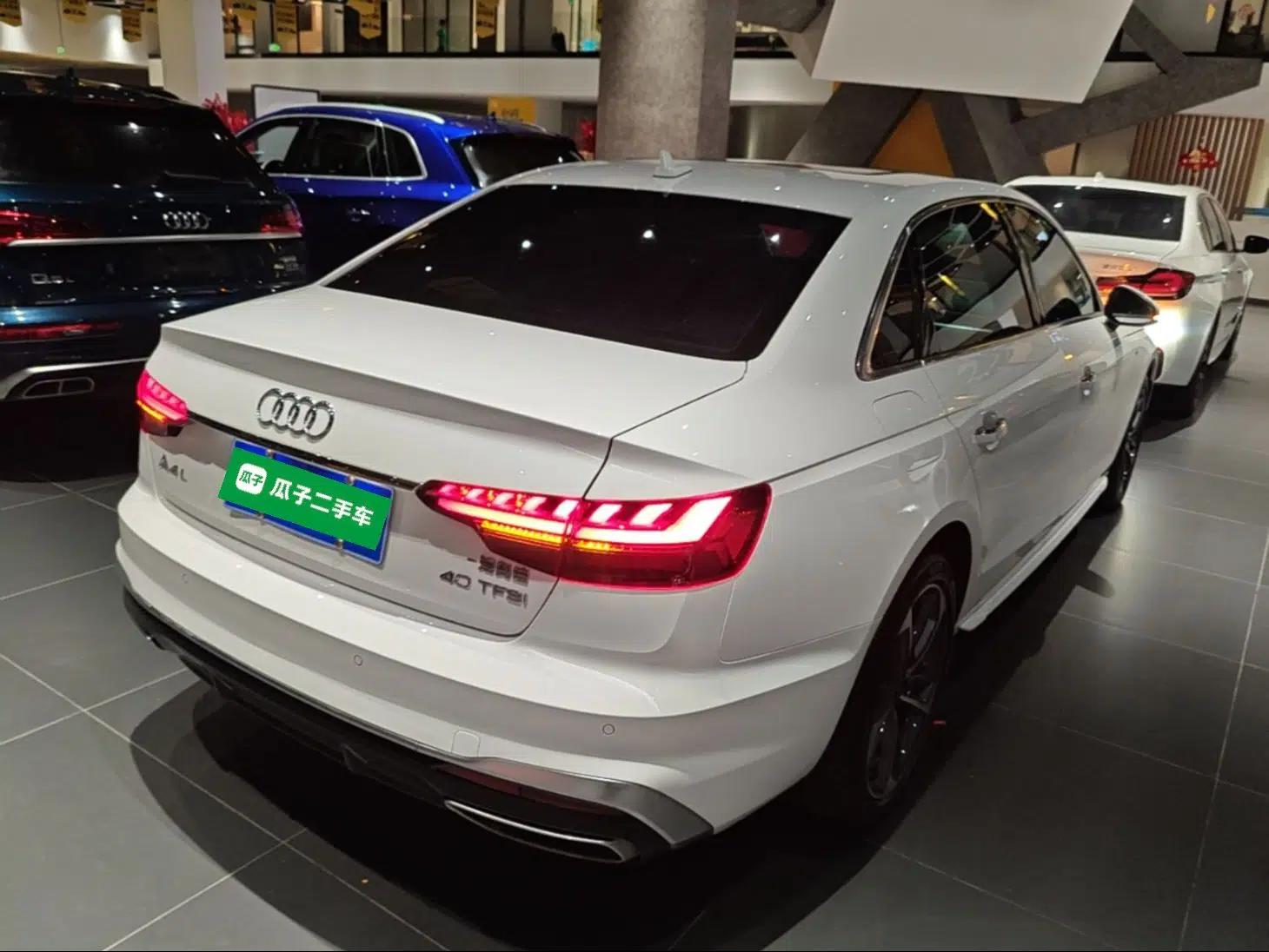 Audi A4L 2022 40 TFSI Fashion Dynamic Model — миниатюра 6
