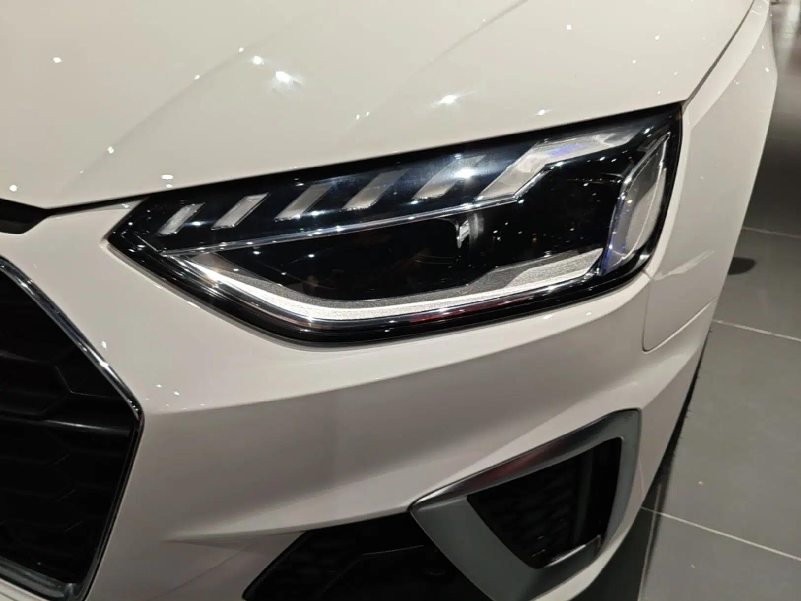 Audi A4L 2022 40 TFSI Fashion Dynamic Model — миниатюра 8