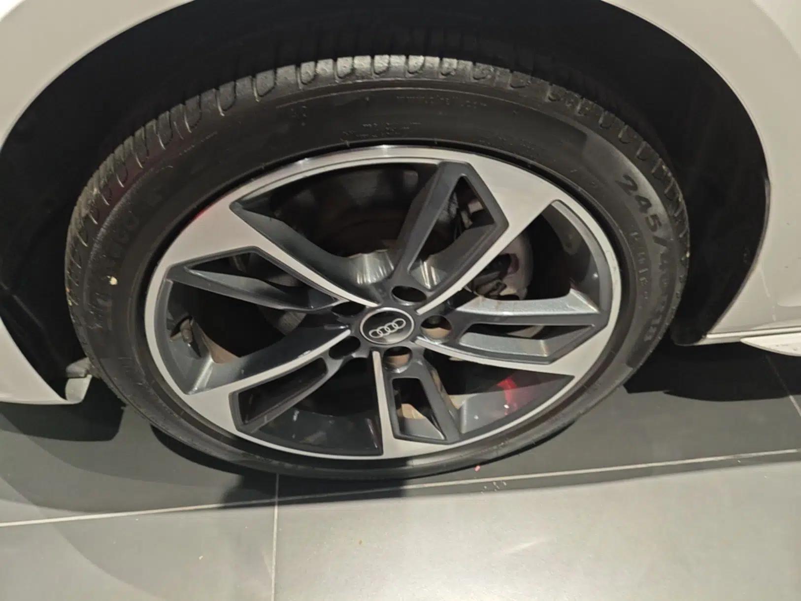 Audi A4L 2022 40 TFSI Fashion Dynamic Model — миниатюра 10