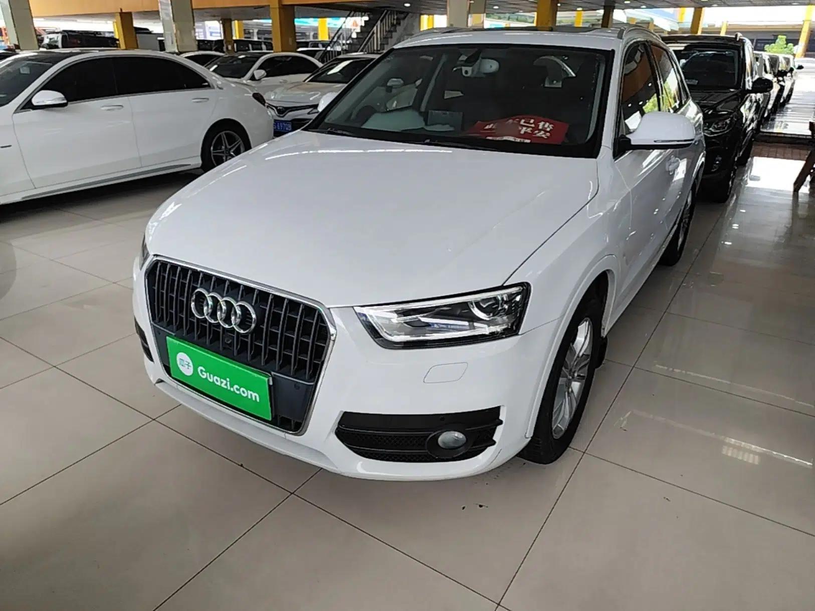 Audi Q3 2015 35 TFSI Millionth Anniversary Comfort Model — миниатюра 1