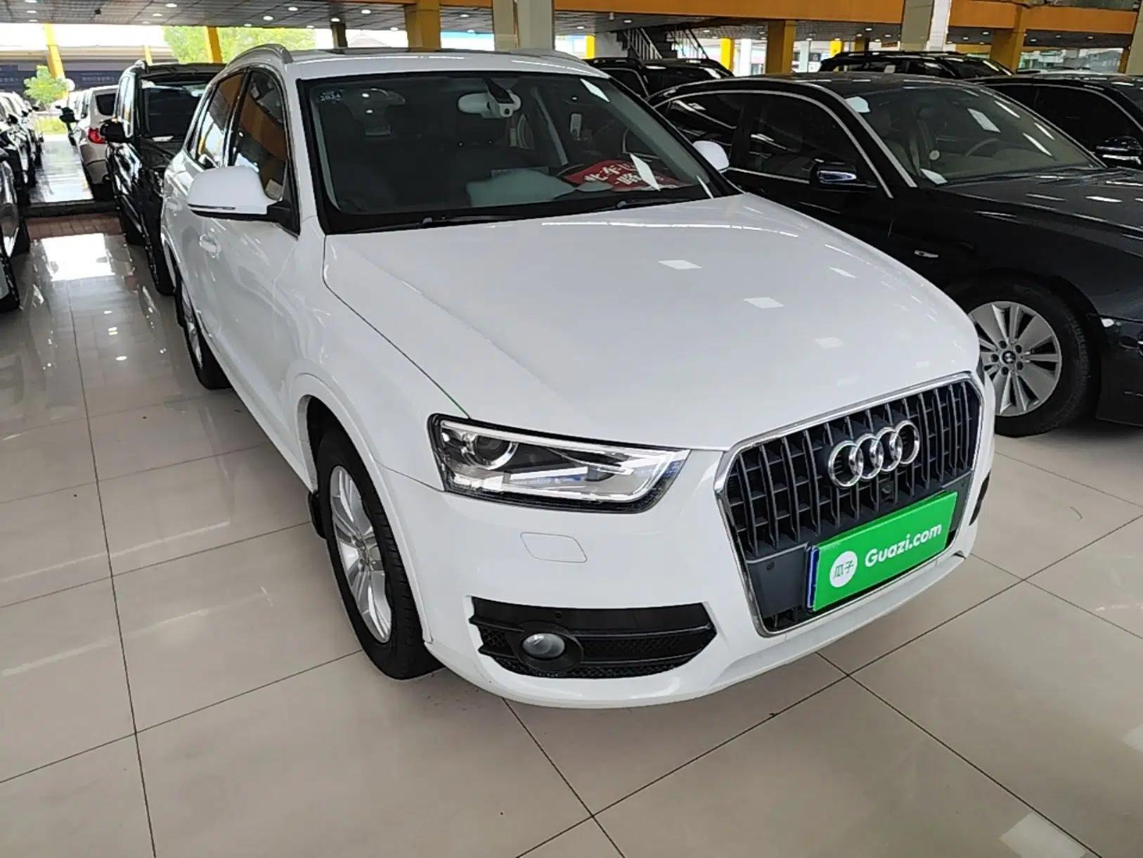 Audi Q3 2015 35 TFSI Millionth Anniversary Comfort Model — миниатюра 3