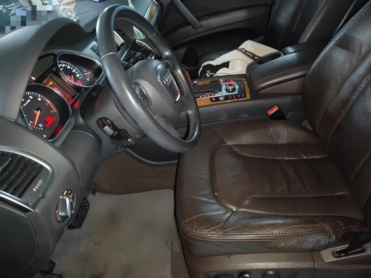 Audi Q7 2011 3.0 TFSI Comfort Model (245kW) — миниатюра 15