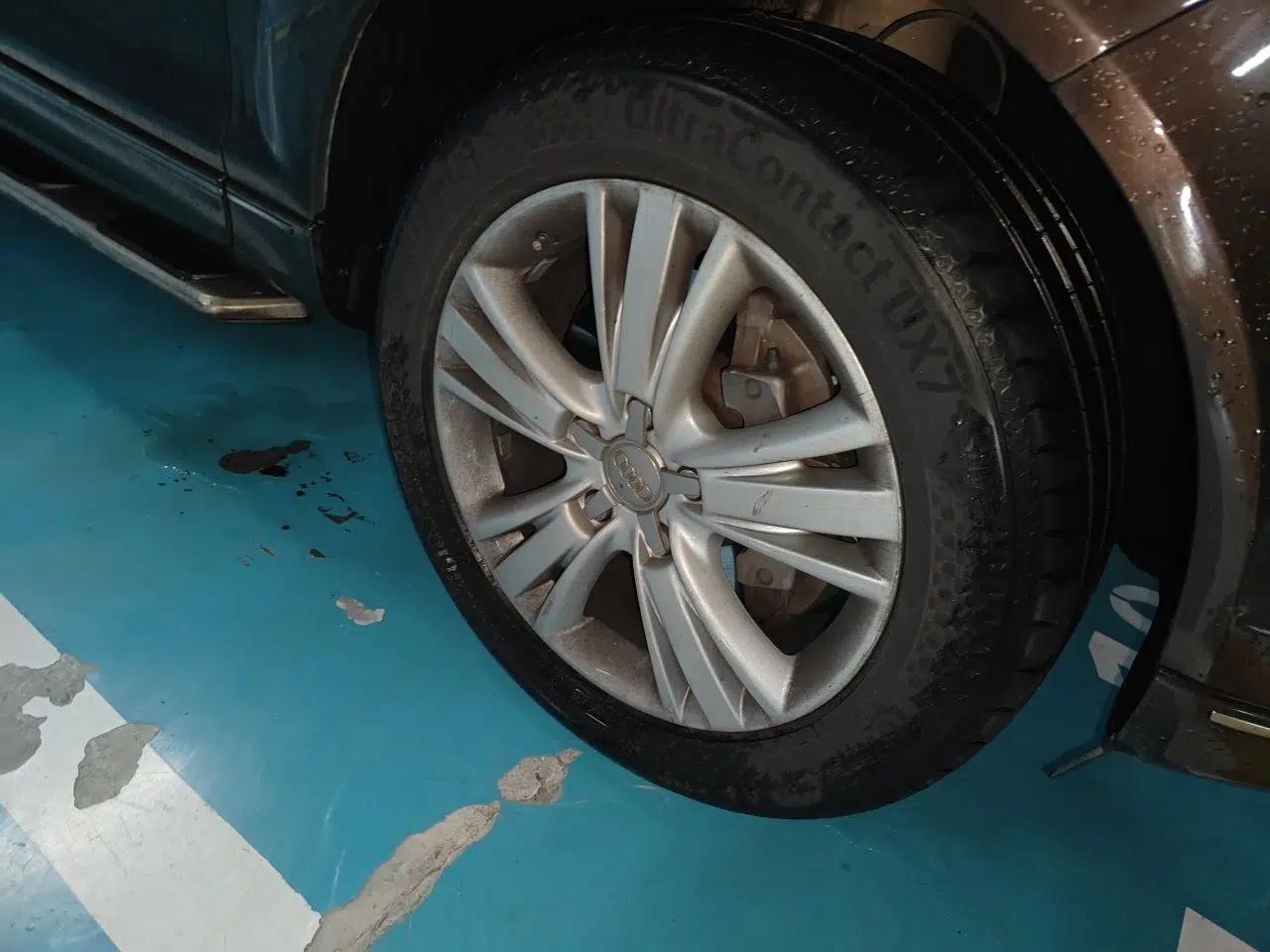 Audi Q7 2011 3.0 TFSI Comfort Model (245kW) — миниатюра 8
