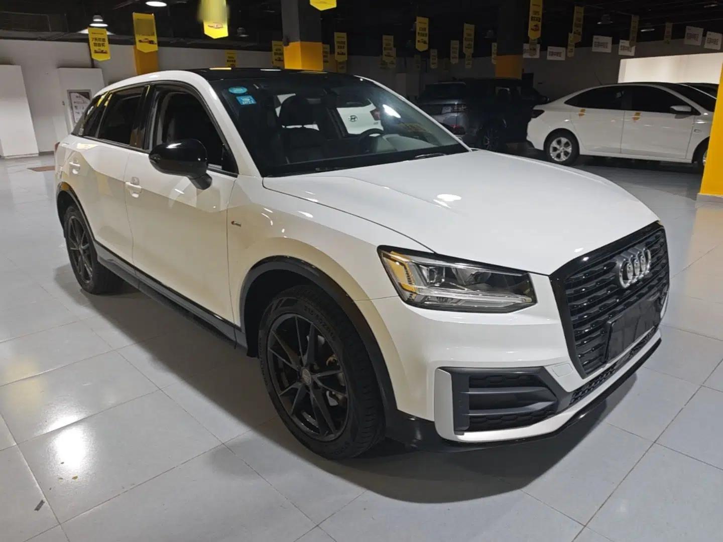 Audi Q2L 2020 35 TFSI Ambition Dynamic Edition — миниатюра 3