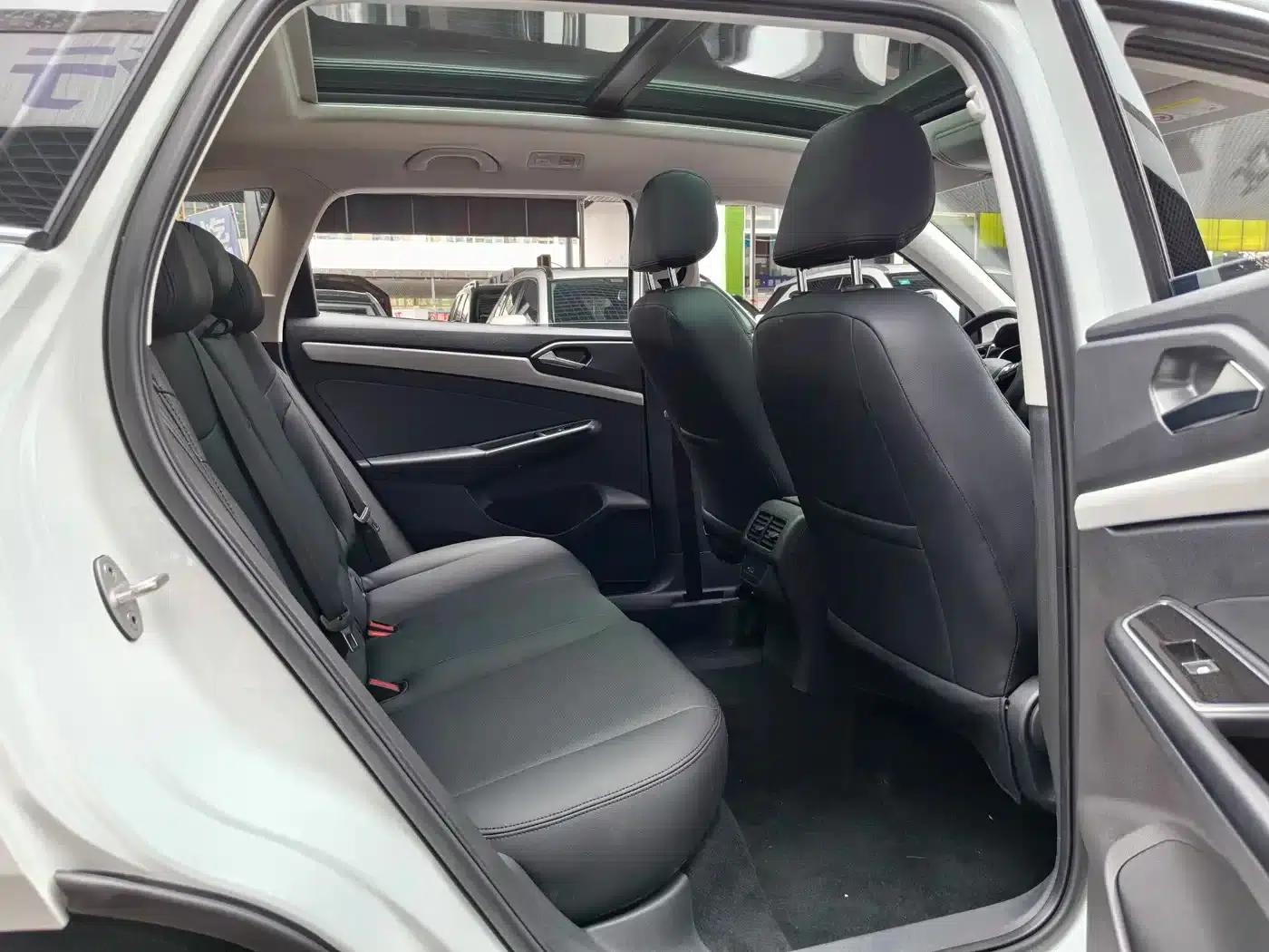 Jetta VS7 2023 280TSI Automatic Entry-Level Edition — миниатюра 15