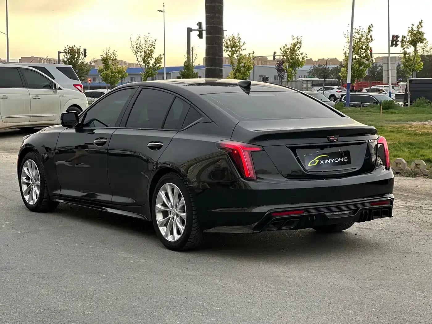 2022 Cadillac CT5 28T Luxury — миниатюра 5